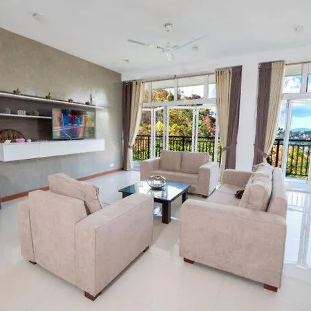 Kings Hantana Kandy Exterior photo